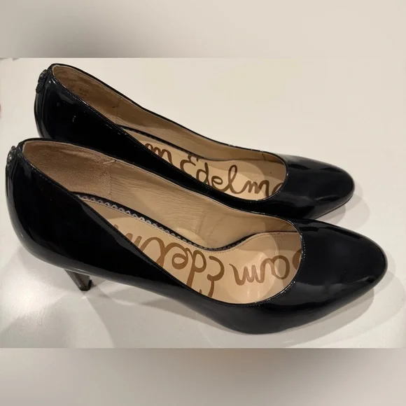 Sam Edelman Glossy Black Pumps - Picture 2 of 6